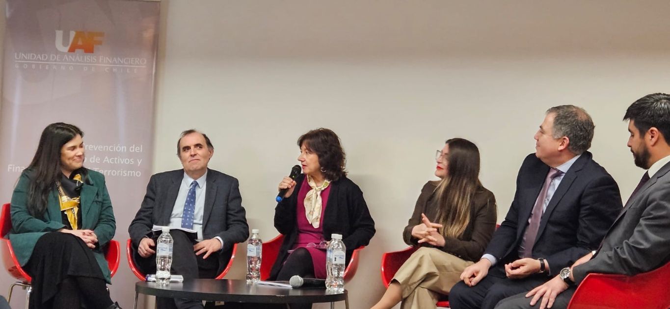 LANZAMIENTO REVISTA CHILENA DE PREVENCIÓN Y PERSECUCIÓN DEL LA/FT